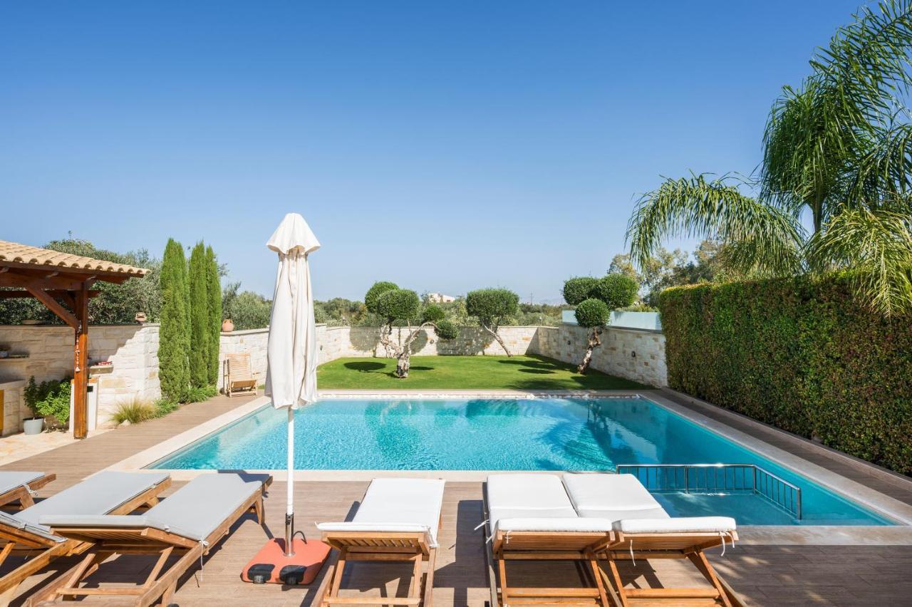 Antonia Blue Villa Mourniai Exterior photo